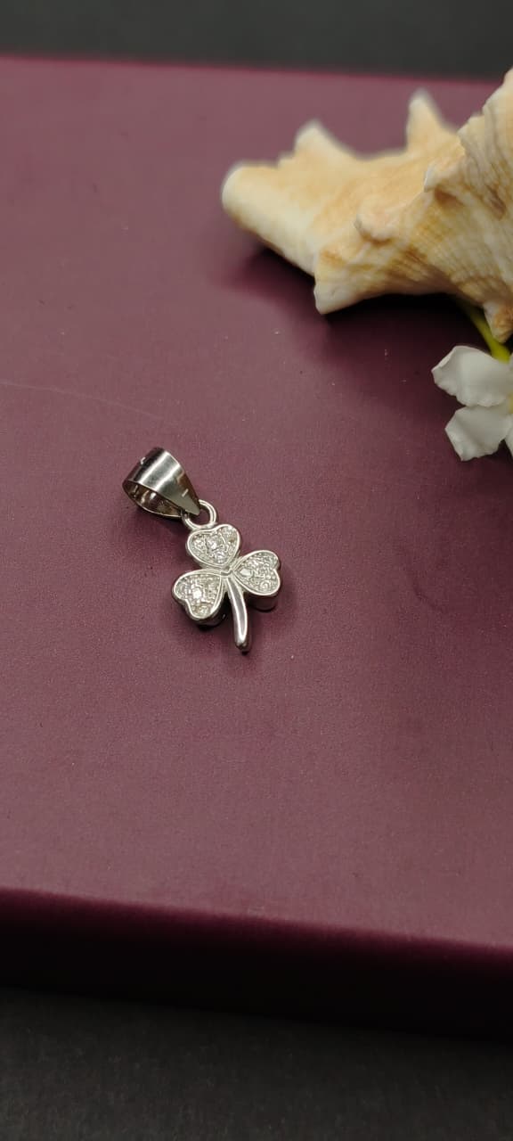The Lucky Clover Pendant