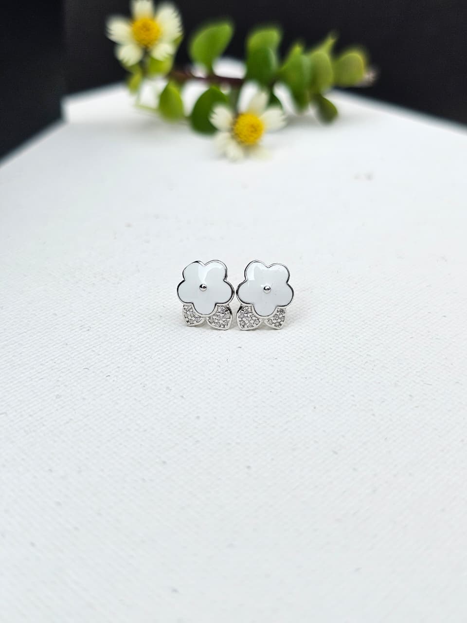 The Petal Gleam Studs