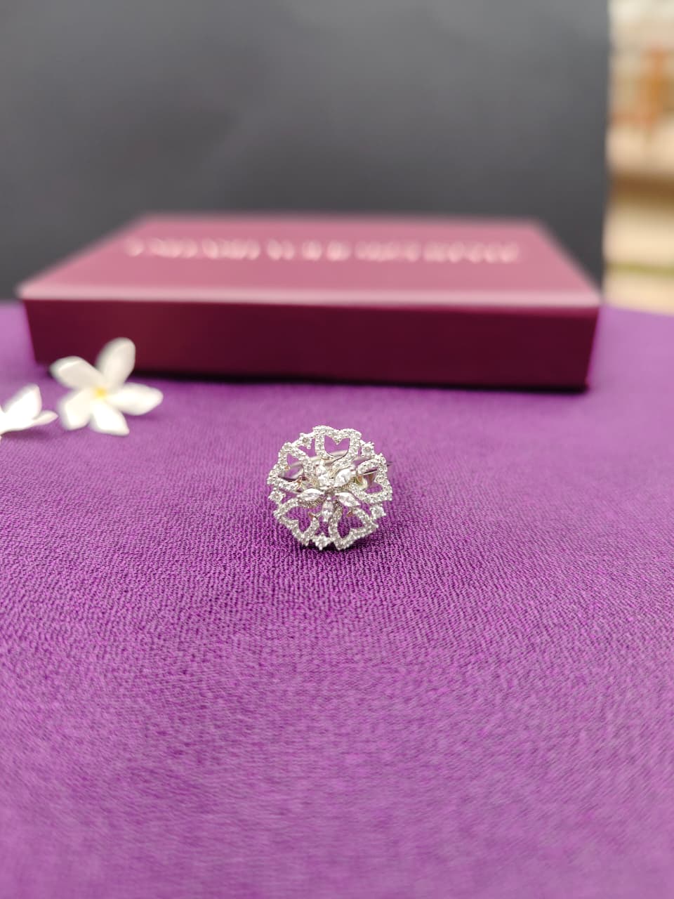 The Sparkling Snowflake Ring.