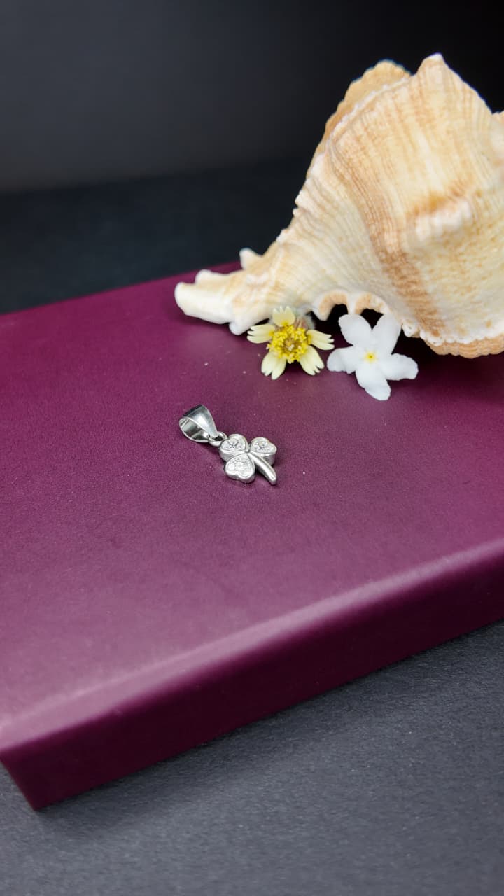 The Lucky Clover Pendant