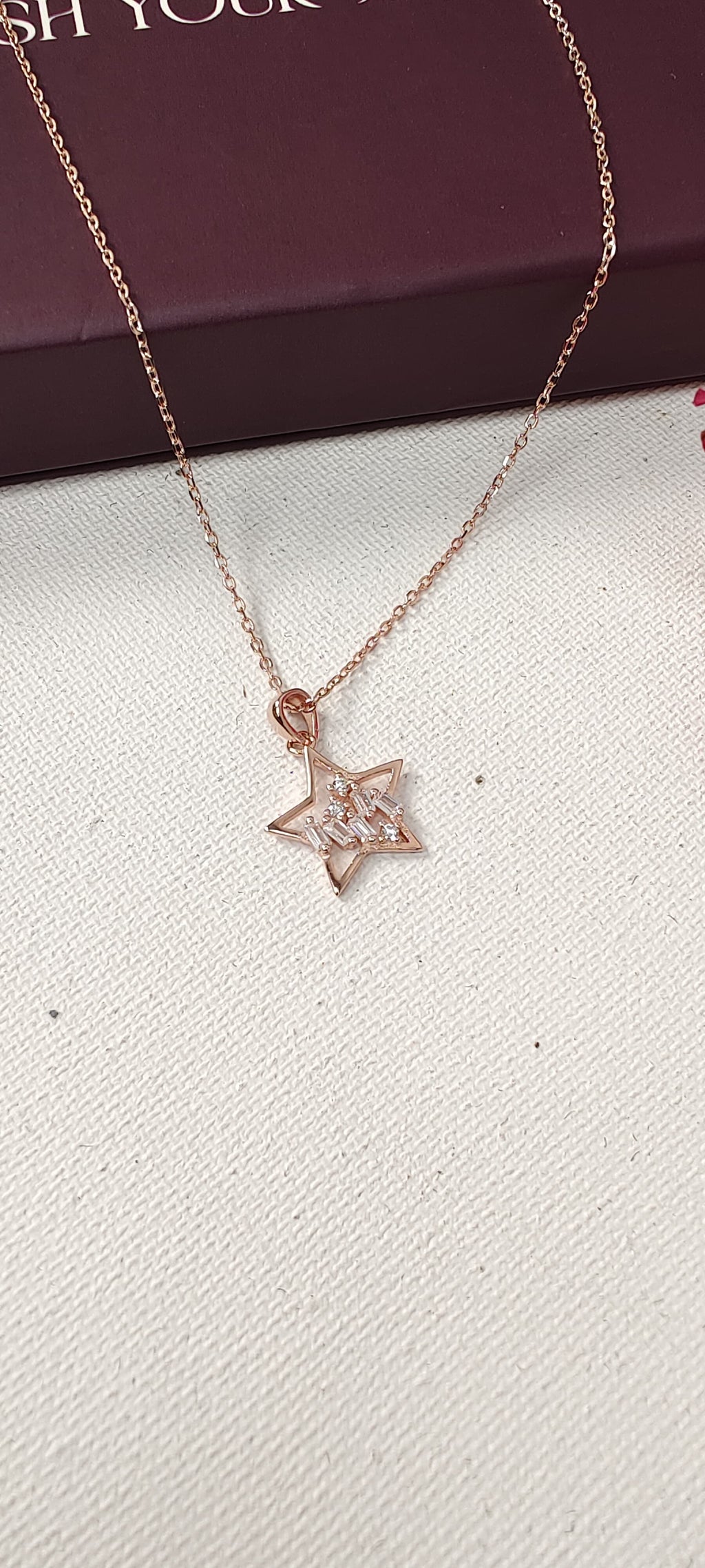 The Rosy Starlight Necklace