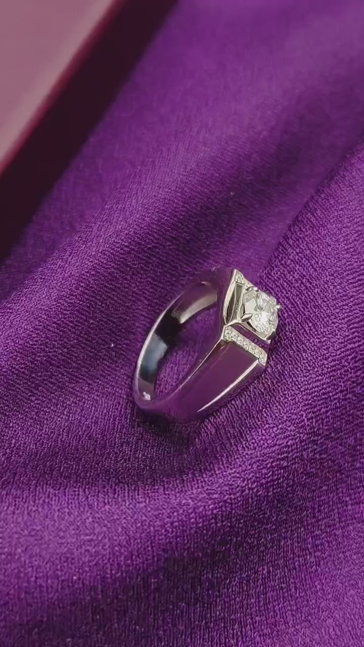 The statemen's men Solitire Ring
